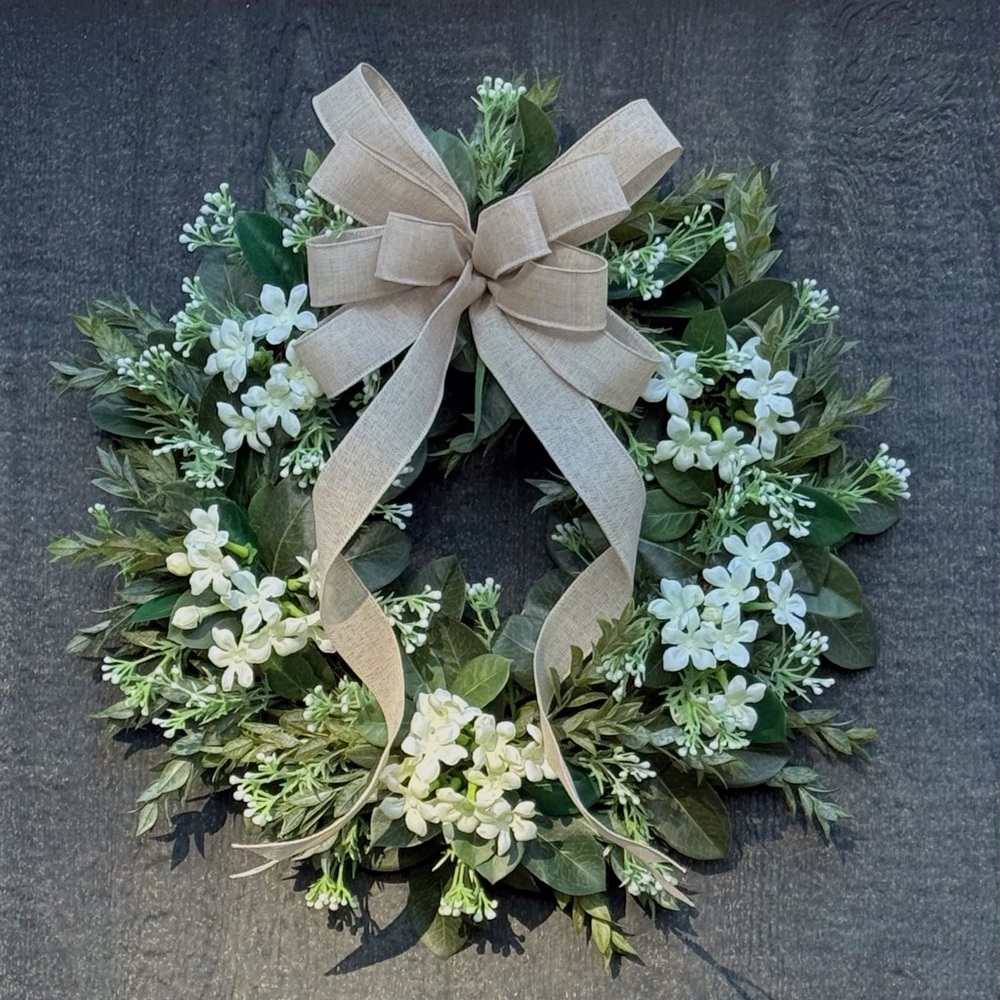 HAND CRAFTED UNIQUE 12” Year Round Wreath - Picture 3 of 8